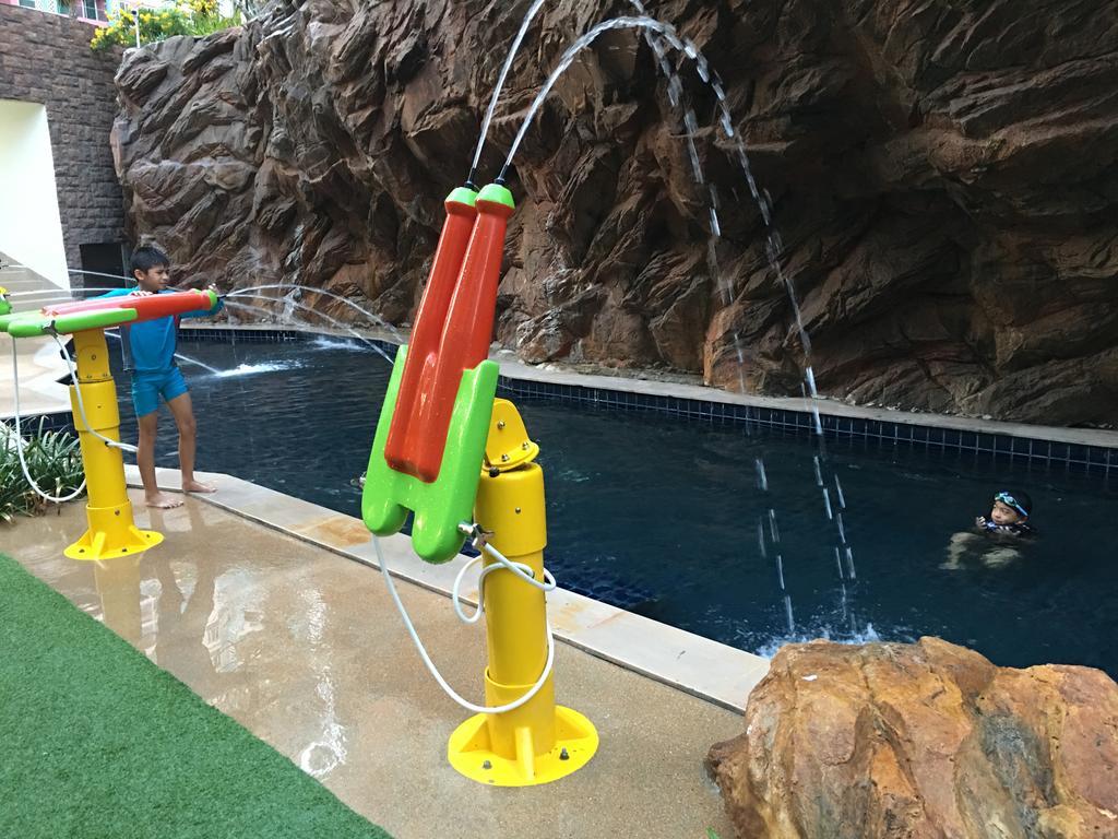 Grand Caribbean Resort Jomtian 파타야 외부 사진
