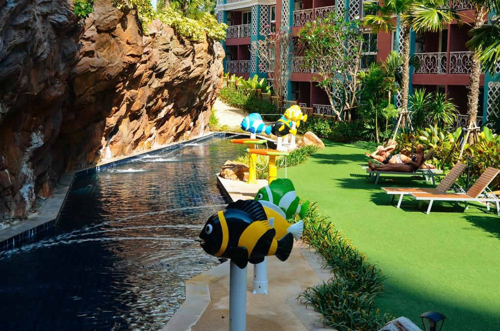 Grand Caribbean Resort Jomtian 파타야 외부 사진